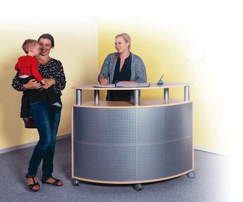 Empfangstresen B/H/T: 140x109x57 cm, fahrbares Viertelkreisregal mit Aufsatzbord